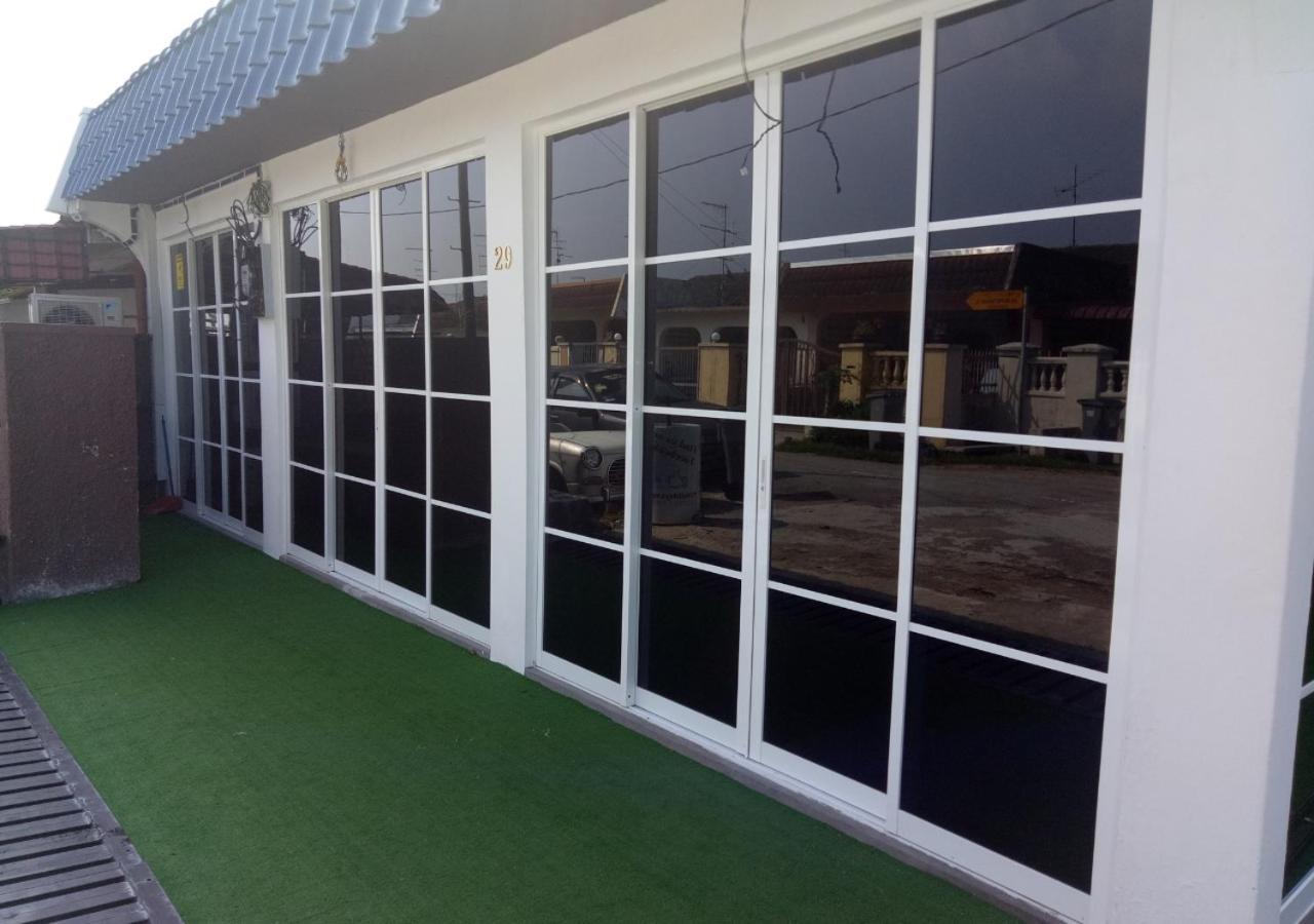 Rv @ U Garden Stay Skudai Dış mekan fotoğraf